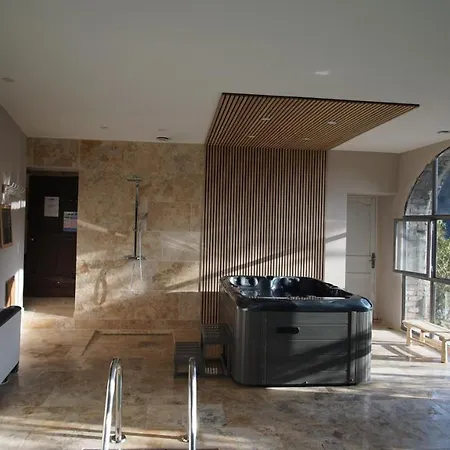 Couette-café Fraissinet Saint-Jean-de-Valériscle