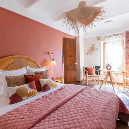 Fraissinet Bed and breakfast 4*